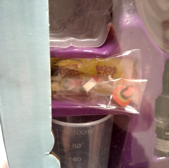 Host pick creat your own bath bomb science kit - Picture 5 of 9